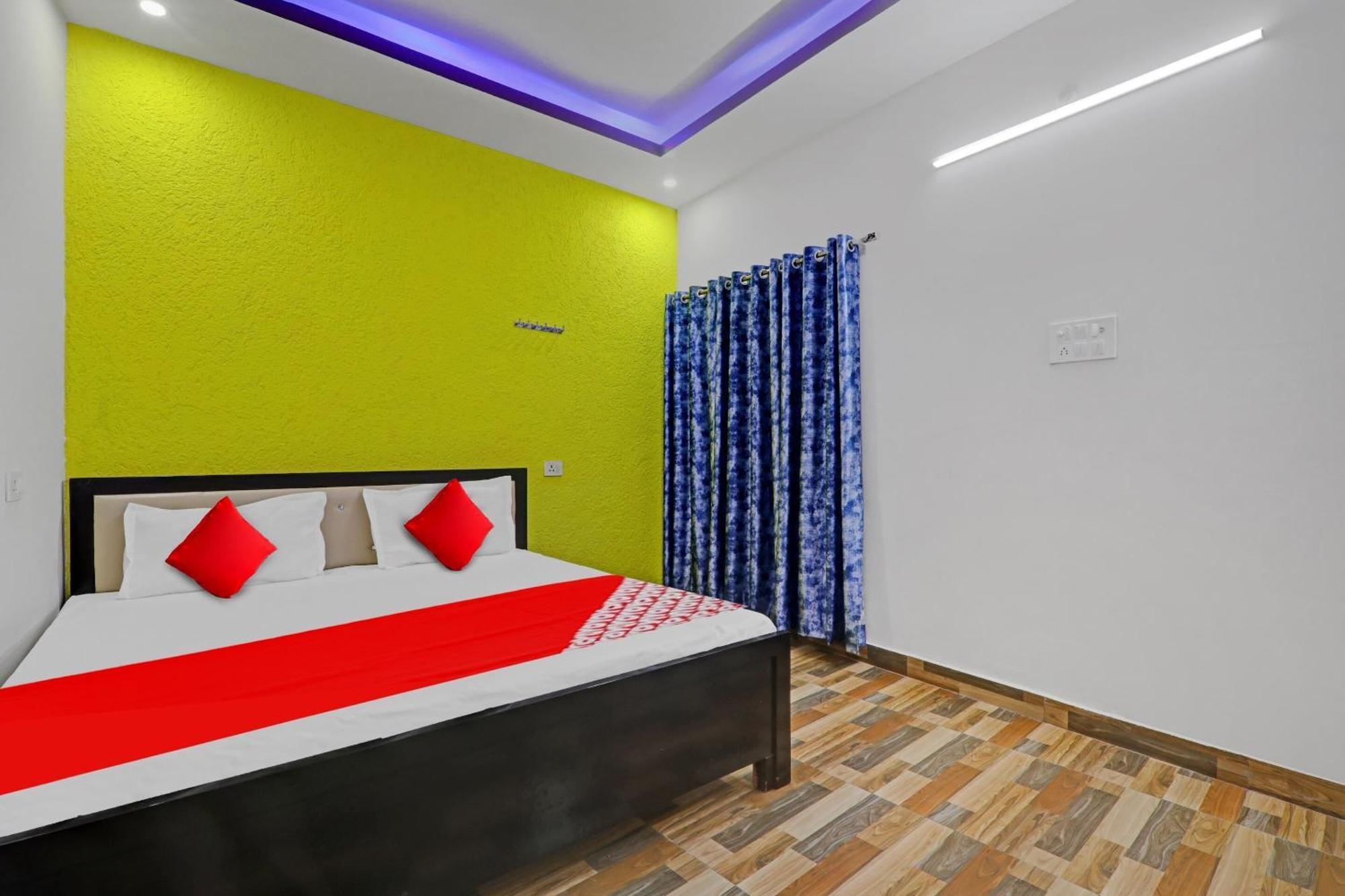 Hotel O R K Hotels Lucknow Luaran gambar