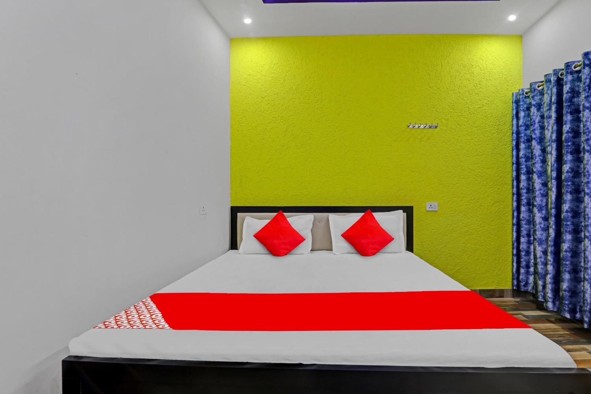 Hotel O R K Hotels Lucknow Luaran gambar